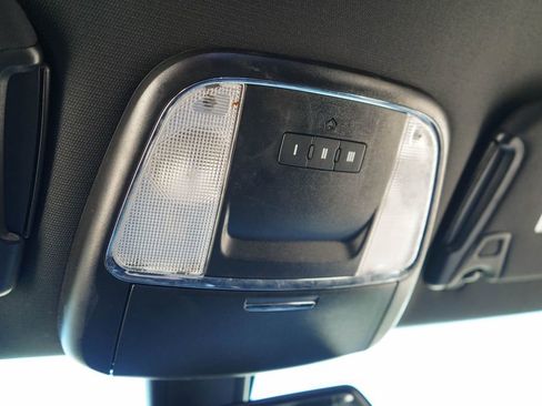 Used 2019 Dodge Charger R/T image 30