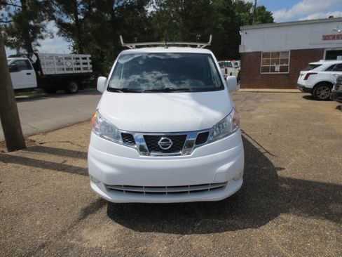 Used 2016 Nissan NV200 SV w/ Technology Package FWD image 3