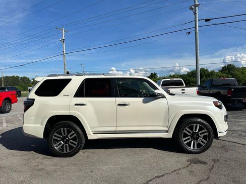 Used 2019 Toyota 4Runner Limited AWD/4WD image 8