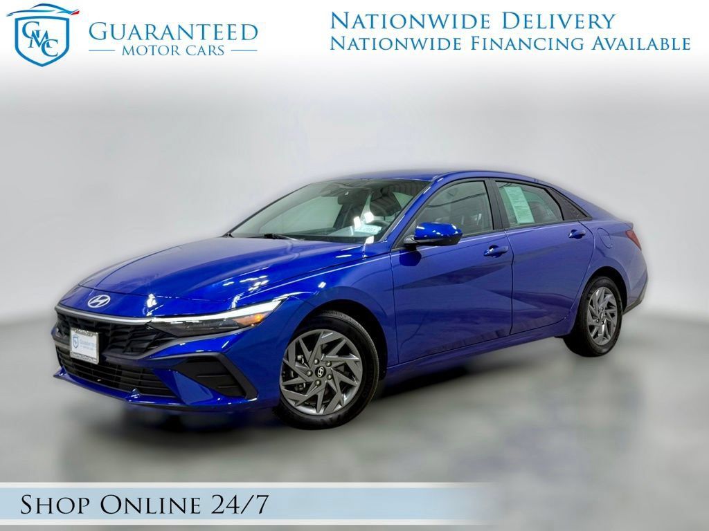 Used 2024 Hyundai Elantra SEL FWD image 1