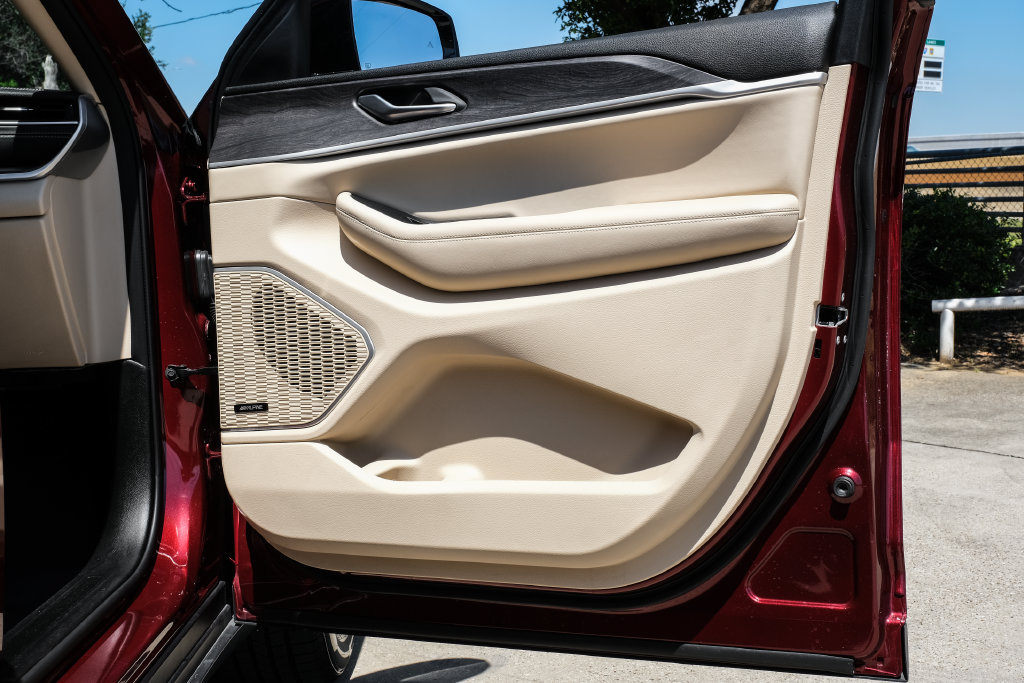 Used 2022 Jeep Grand Cherokee Limited RWD image 56
