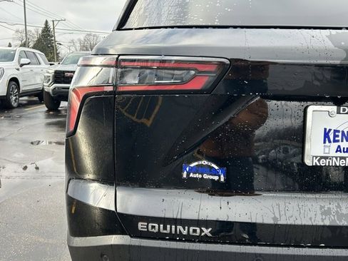 New 2026 Chevrolet Equinox LT image 7