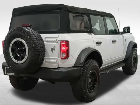 Certified 2021 Ford Bronco 4-Door w/ Sasquatch Package AWD/4WD image 3