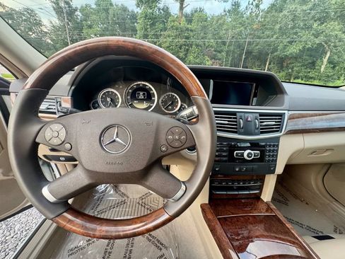Used 2012 Mercedes-Benz E 350 Sedan image 14