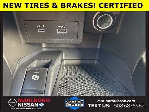 Certified 2023 Nissan Kicks SR image 25