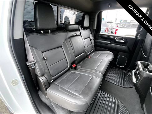 Used 2024 Chevrolet Silverado 2500 LTZ w/ LTZ Convenience Package AWD/4WD image 25