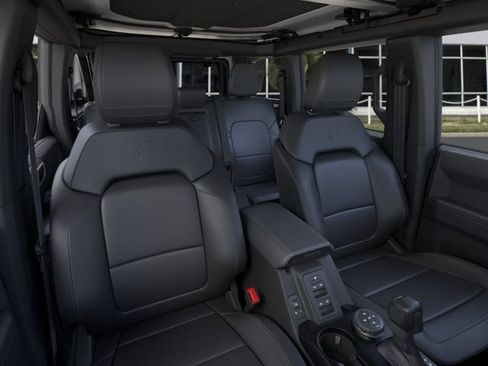 New 2026 Ford Bronco Badlands AWD/4WD image 10