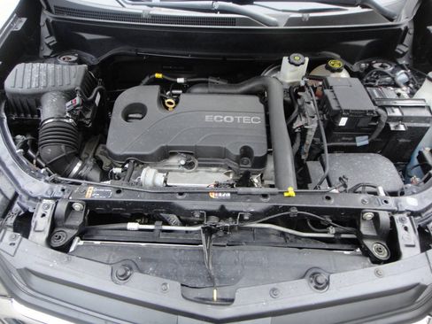 Used 2021 Chevrolet Equinox LT AWD/4WD image 16