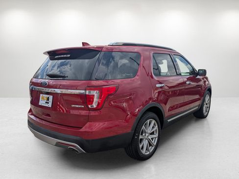 Used 2016 Ford Explorer Limited image 5