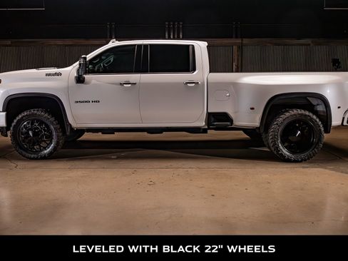 Used 2020 Chevrolet Silverado 3500 High Country AWD/4WD image 5