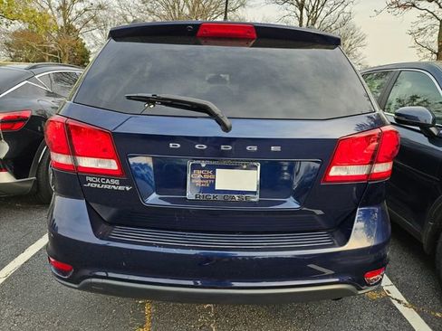 Used 2019 Dodge Journey SE w/ Connectivity Group image 6
