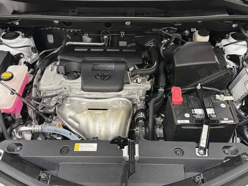 Certified 2018 Toyota RAV4 Limited w/ Advanced Technology Package image 31