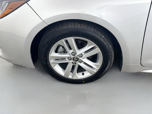 Used 2021 Toyota Corolla SE image 38