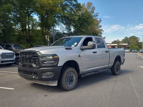 New 2026 RAM 2500 Tradesman image 4