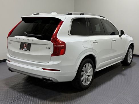 Used 2016 Volvo XC90 T6 Momentum image 5