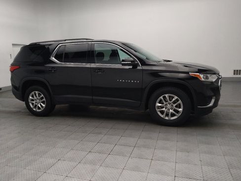 Used 2021 Chevrolet Traverse LT w/ LPO, Floor Liner Package image 11