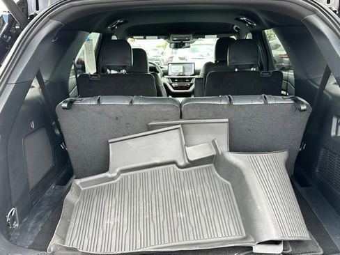 Certified 2026 Ford Explorer ST AWD/4WD image 11