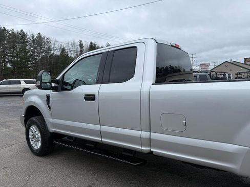 Used 2017 Ford F250 XLT w/ XLT Value Package image 7