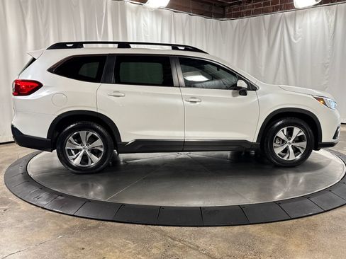 Used 2022 Subaru Ascent Premium w/ Convenience Package AWD/4WD image 6