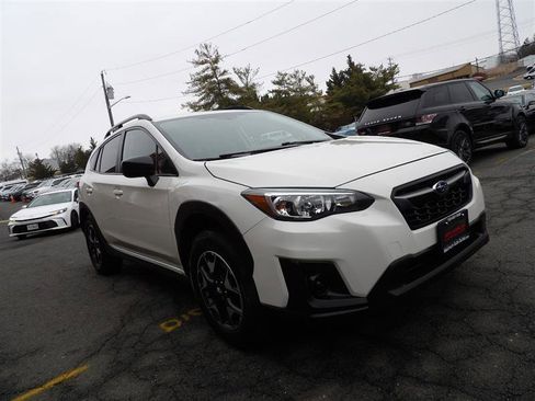 Used 2020 Subaru Crosstrek 2.0i image 6