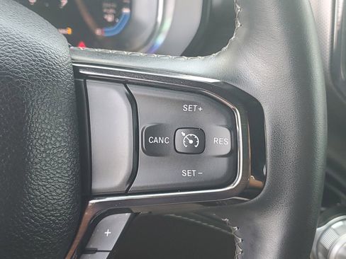 Used 2024 RAM 1500 Limited w/ Body Color Bumper Group image 23