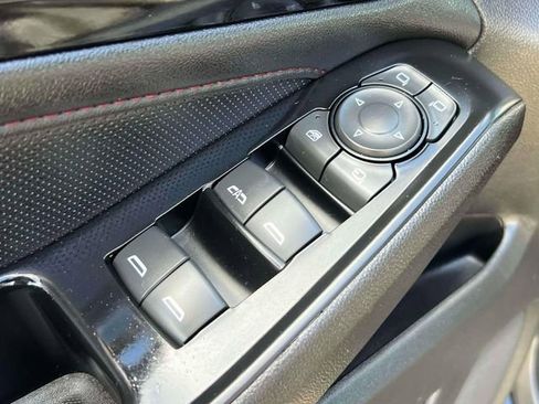 Certified 2023 Chevrolet Traverse RS AWD/4WD image 19
