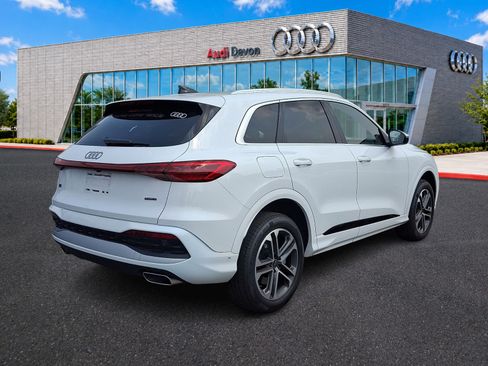 Used 2025 Audi Q5 Premium w/ Convenience Package AWD/4WD image 6