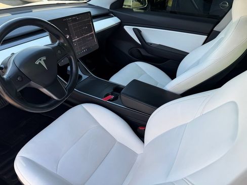 Used 2018 Tesla Model 3 Long Range AWD/4WD image 23