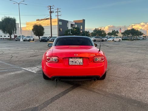 Used 2013 MAZDA MX-5 Miata Club image 14