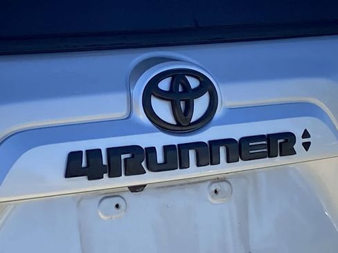 Used 2021 Toyota 4Runner SR5 image 11
