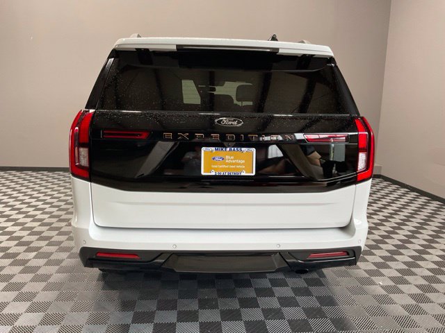 Used 2025 Ford Expedition Tremor AWD/4WD image 11