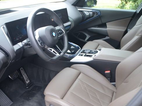 Used 2025 BMW X3 xDrive30i image 2