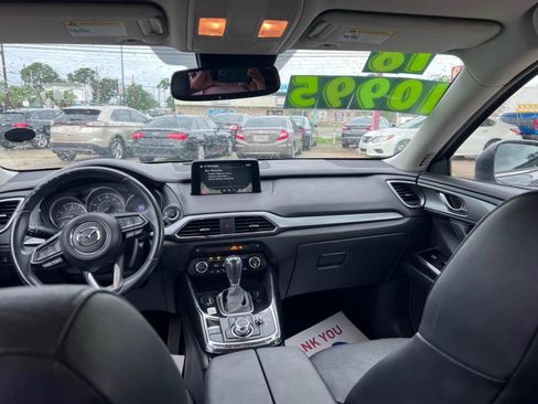 Used 2018 MAZDA CX-9 Touring FWD image 8