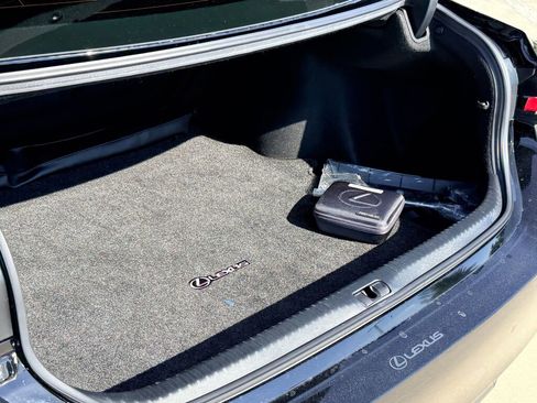 Used 2022 Lexus RC 350 w/ Premium Package image 10