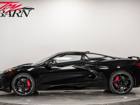 Used 2024 Chevrolet Corvette Stingray w/ Z51 Performance Package image 10