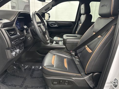 Used 2023 GMC Yukon XL AT4 w/ AT4 Premium Plus Package image 18