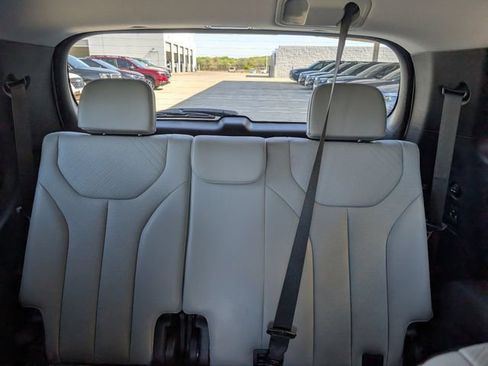 Used 2025 Hyundai Palisade SEL image 25