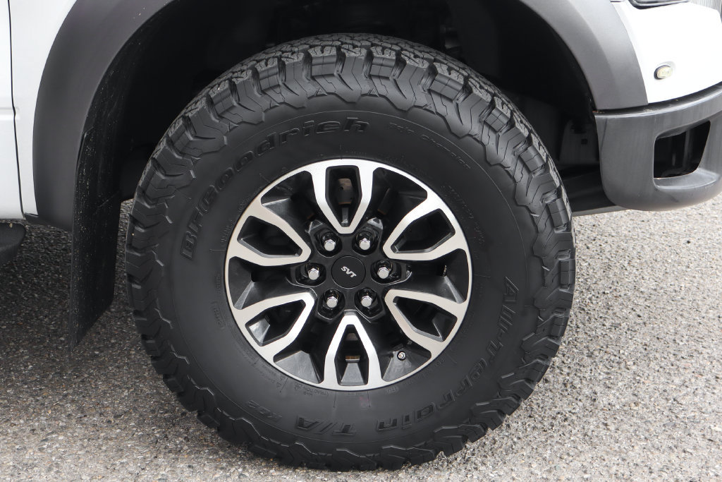 Used 2014 Ford F150 Raptor w/ Equipment Group 801A Luxury AWD/4WD image 42