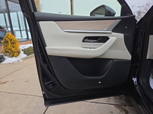 New 2026 MAZDA CX-90 3.3 Turbo w/ Premium Plus Pkg image 16