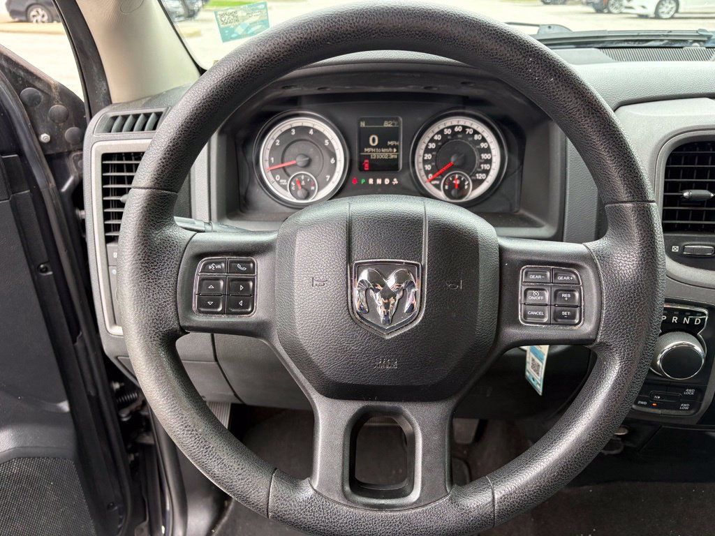 Used 2015 RAM 1500 Express AWD/4WD image 30