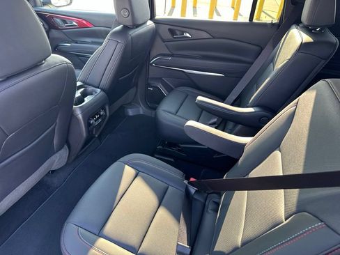 Certified 2026 Chevrolet Traverse Z71 w/ Enhanced Driving Package AWD/4WD image 20