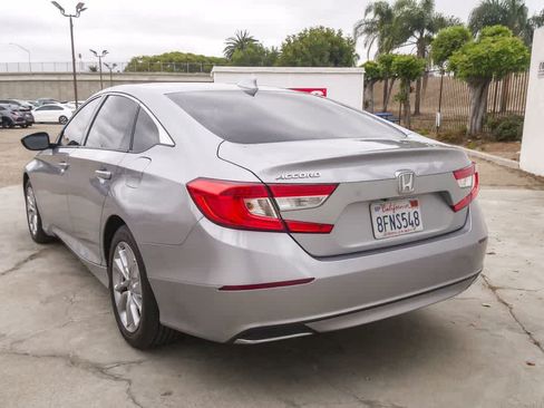 Used 2018 Honda Accord LX image 7
