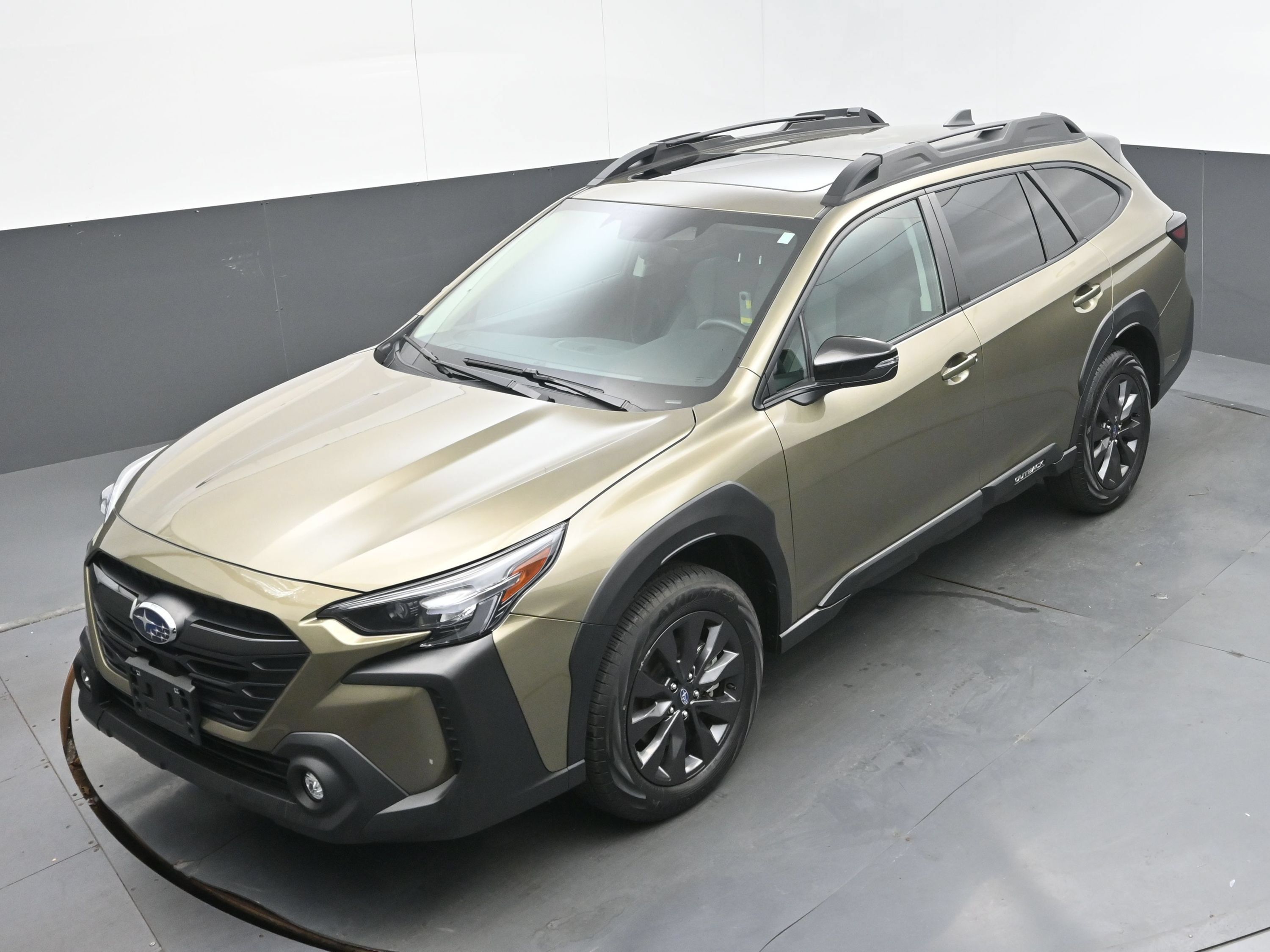 Used 2025 Subaru Outback Onyx Edition AWD/4WD image 34