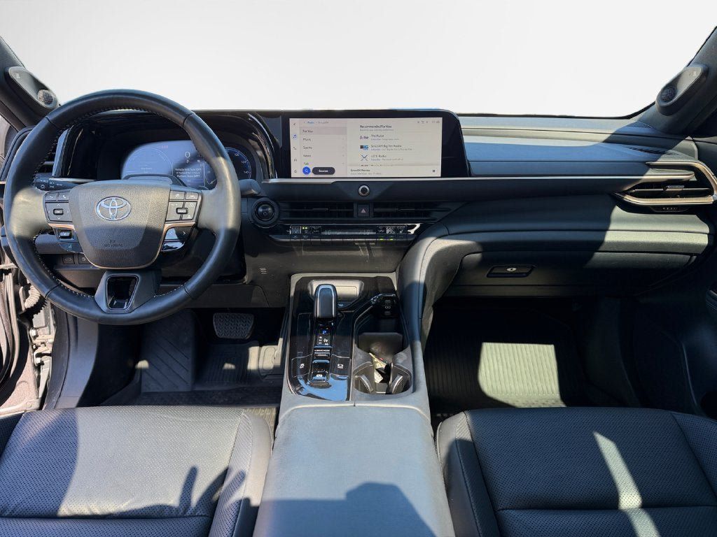 Certified 2024 Toyota Crown Platinum AWD/4WD image 16