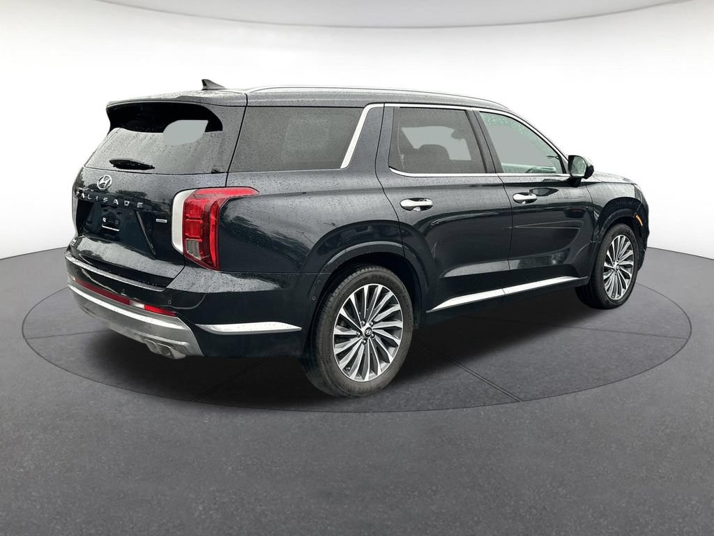 Used 2024 Hyundai Palisade Calligraphy AWD/4WD image 6