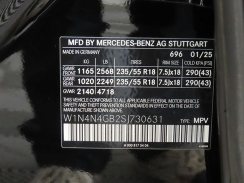 Certified 2025 Mercedes-Benz GLA 250 image 33