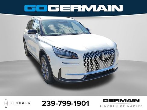 New 2026 Lincoln Corsair Premiere image 5