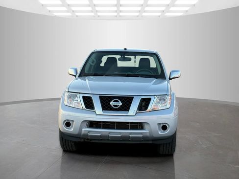 Used 2019 Nissan Frontier SL image 10