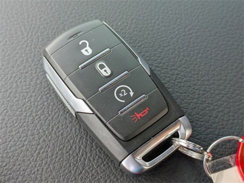 New 2026 RAM 1500 Express image 32