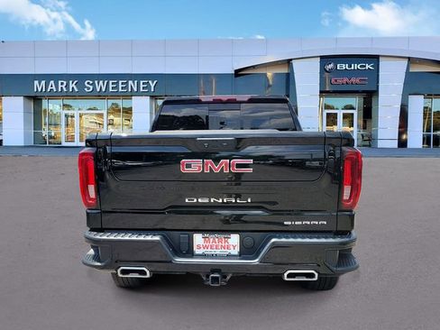 Used 2022 GMC Sierra 1500 Denali AWD/4WD image 31
